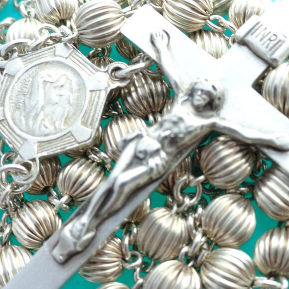 Sterling Silver 24.2 Grams 18 1/2" Rosary - Picture 3 of 4